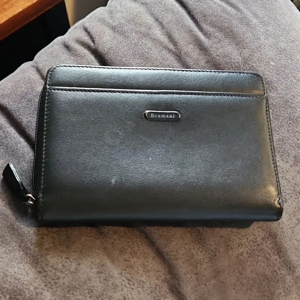 Italian black wallet bramani Italian design with snap and zipper section EUC